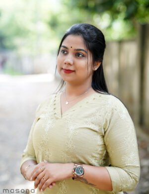 Aai Crushed Slited Top & Plain Bottom - M1736