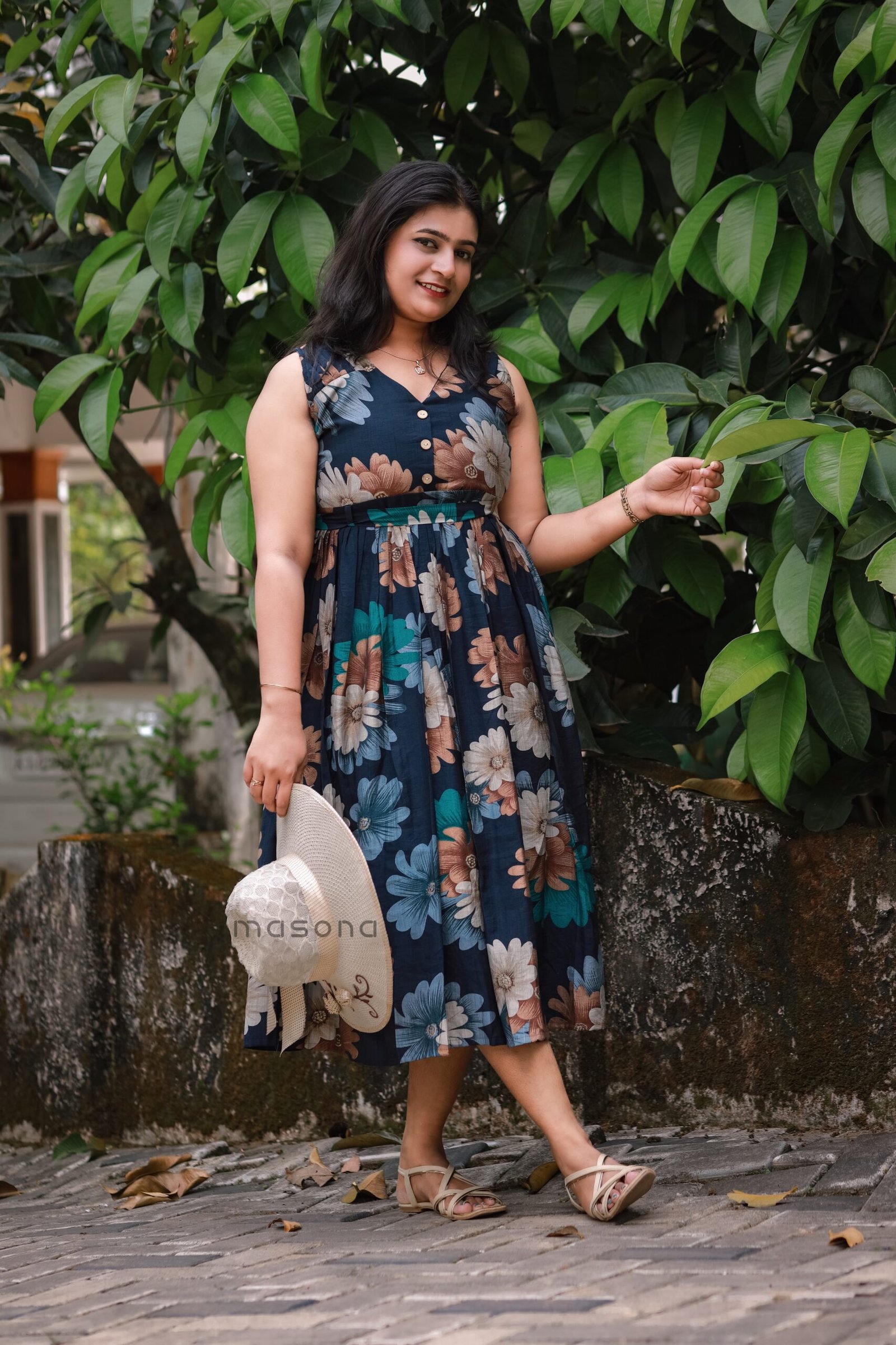 Floral Printed Sleeveless Frock Style Kurti - M1724