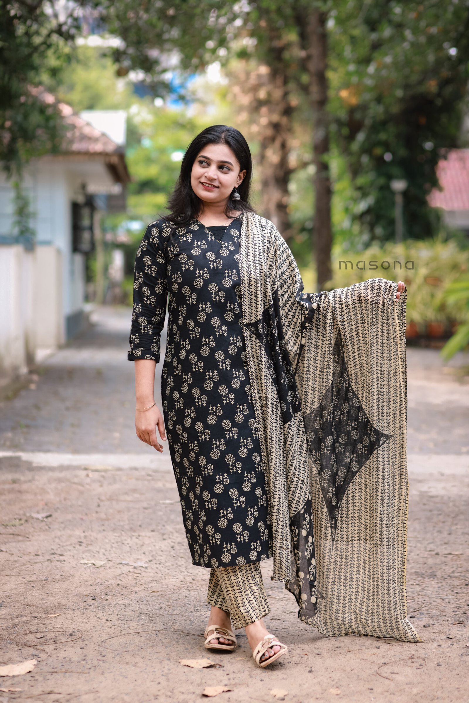 Printed Cambric Cotton Kurti With Bottom and Dupatta - M1718