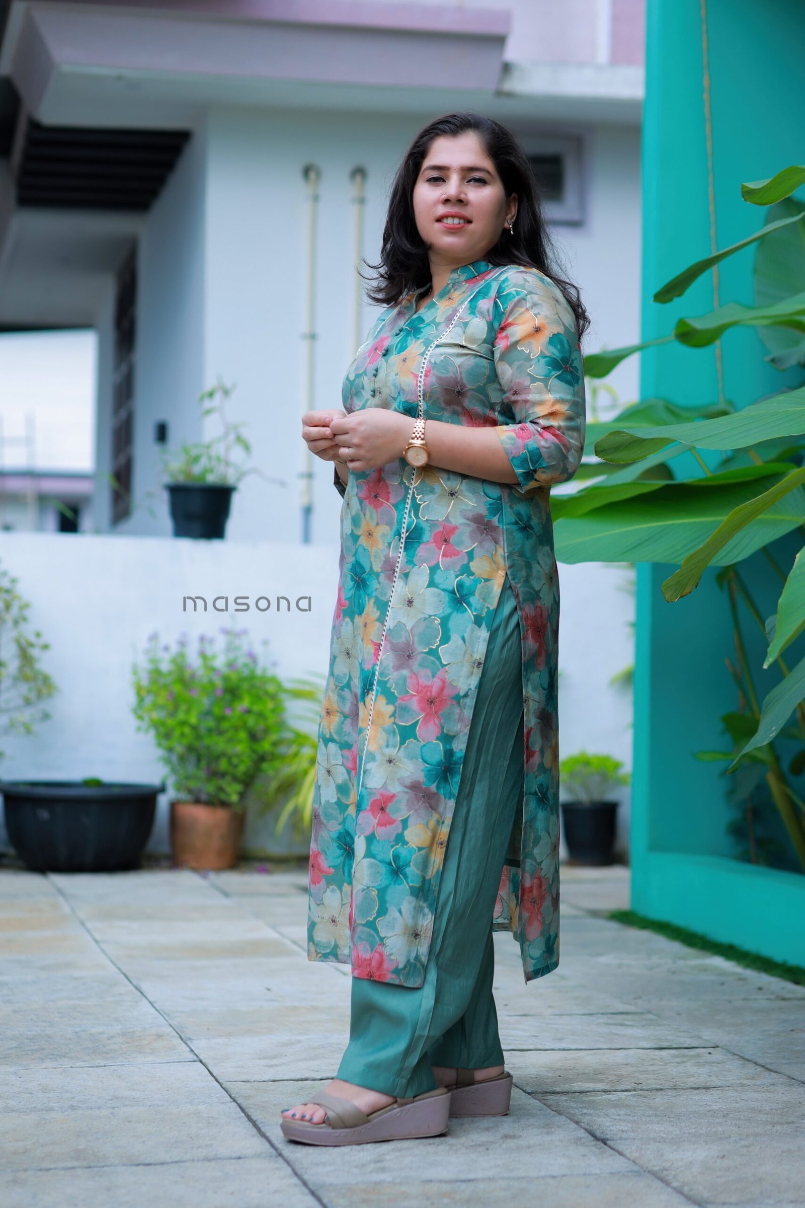 Beautiful Mal Chanderi Floral Printed Slit Kurti With Plain Bottom - M1725 - Image 4
