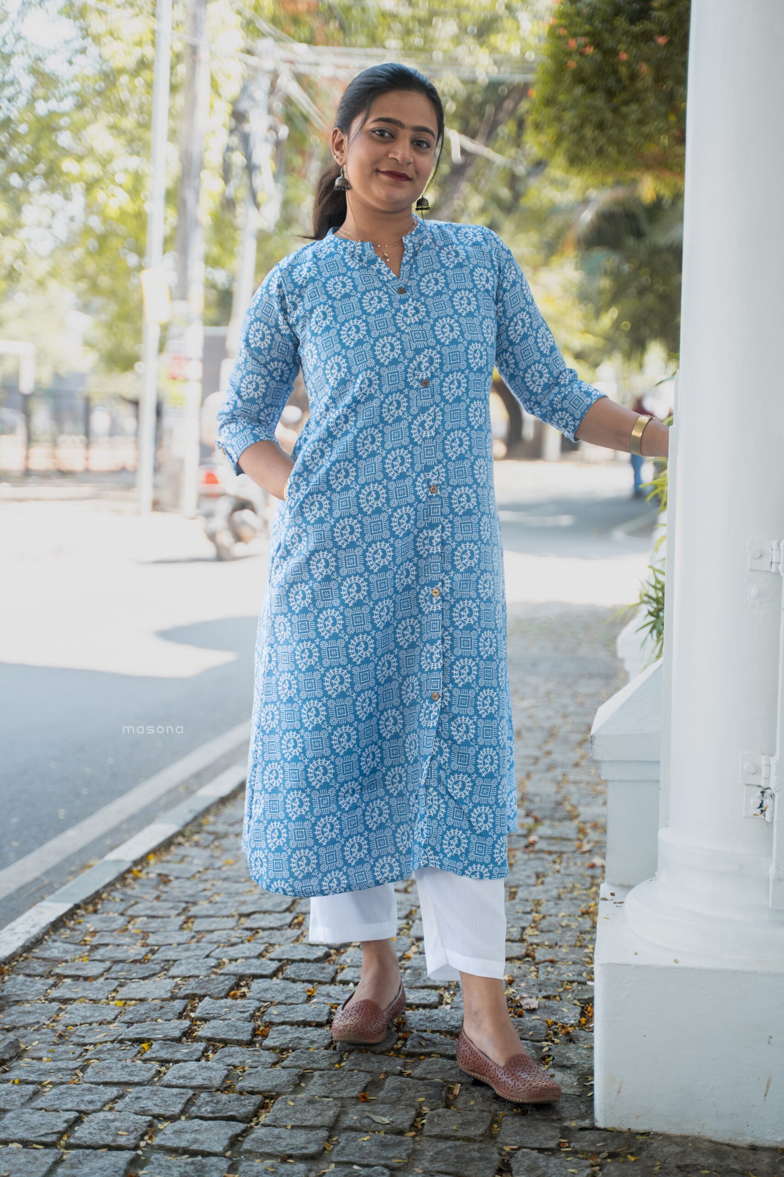 A Graceful A-Line Top With Full Button Down - M1734 - Image 2