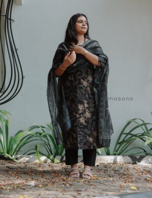 Berlin Floral Printed Top with Matching Dupatta & Plain Bottom - M1807