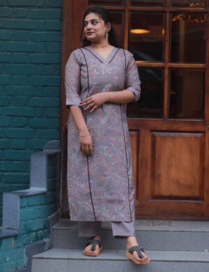 Mal Chanderi Connected Lace Detailed Floral Design - M1842