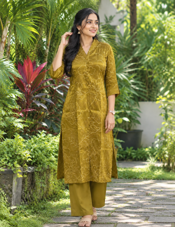 Roman Glass Printed Kurti - M1960